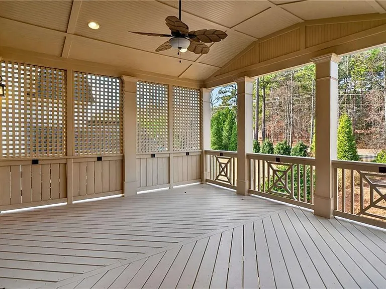 2607 Lulworth Ln — Photo 49