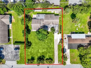 8941 Sunset Dr, Palm Beach Gardens, FL 33410