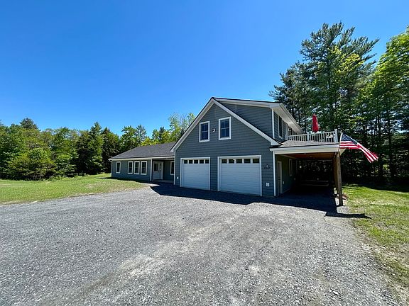 3rd image of 94 Mountain View Drive