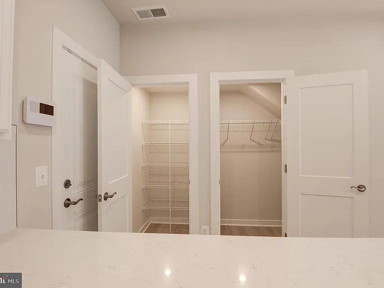 43798 Middleway Ter — Photo 20