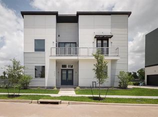 9805 Finch Falls Ln, Houston, TX 77080