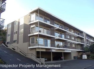 3119 W Commodore Way #202, Seattle, WA 98199