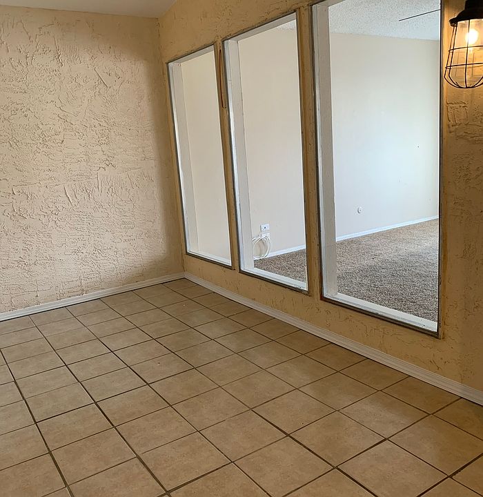 1st image of 10578 Kinross Ave