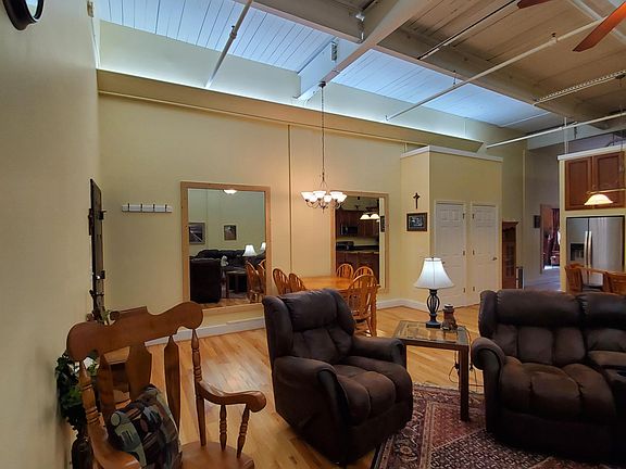 5th image of 216 Hice Ave