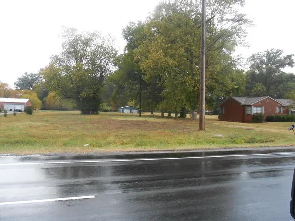 1249 S Washington St, Du Quoin, IL 62832