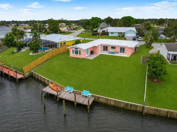 611 SE Harborview Drive, Port St Lucie, FL 34983