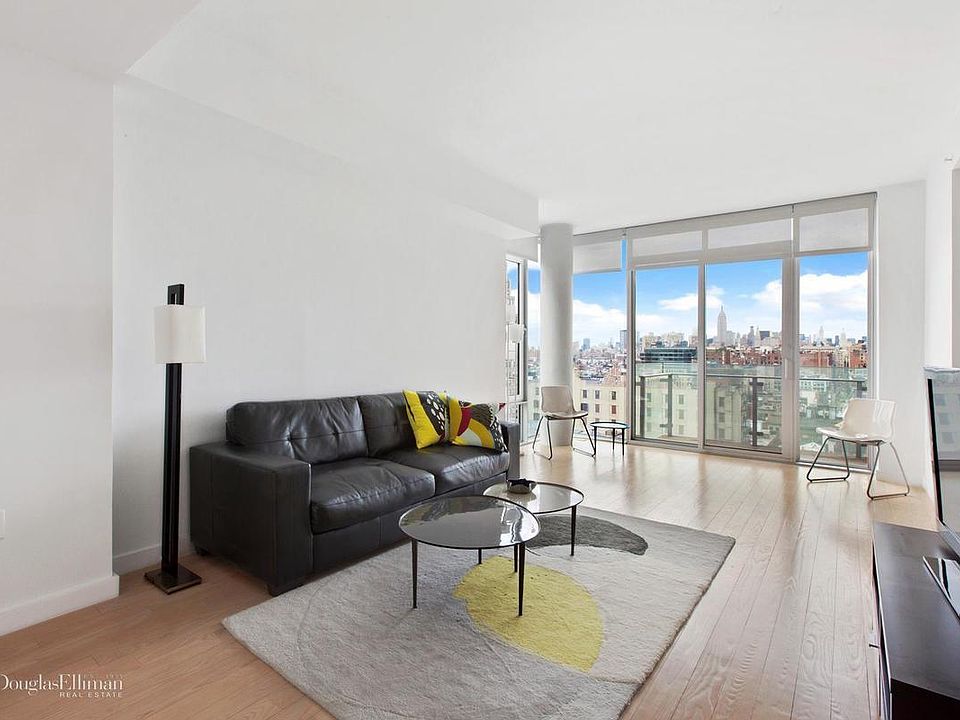 1st image of 50 Franklin St APT 17B