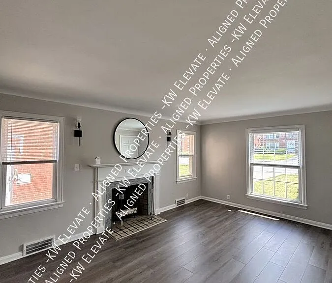 13645 Cedar Rd #DOWN — Photo 3