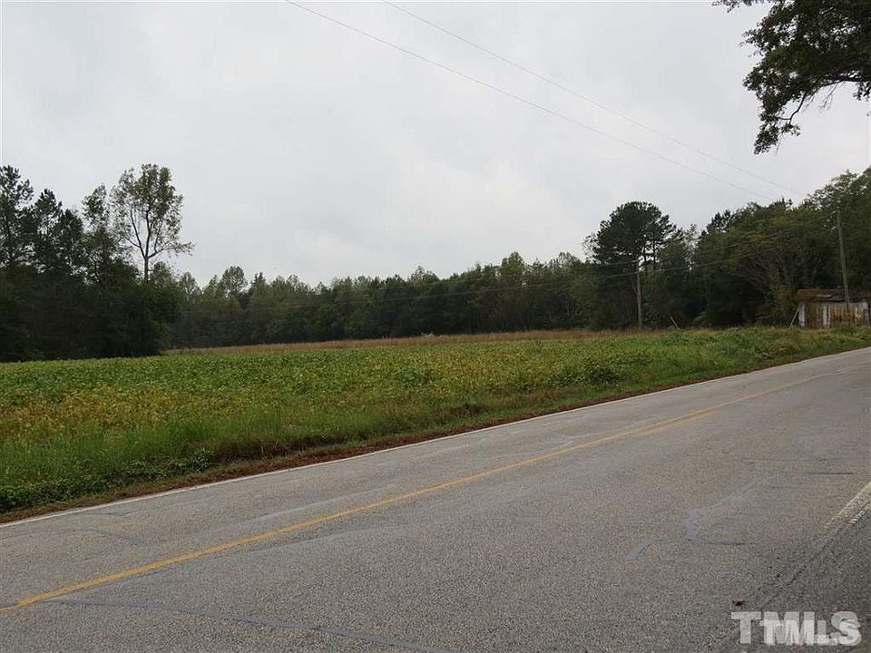 2nd image of 6014 Webb Lake Rd