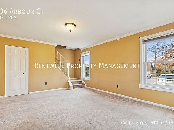 2nd image of 236 Arbour Ct