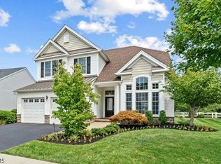 66 Ditmar Blvd, White House Station, NJ 08889