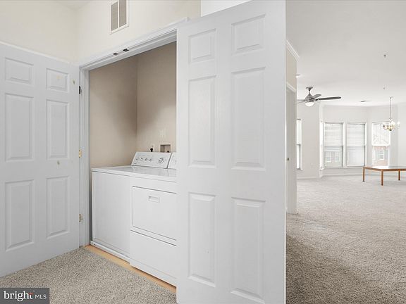 5th image of 2921 Deer Hollow Way Unit 310