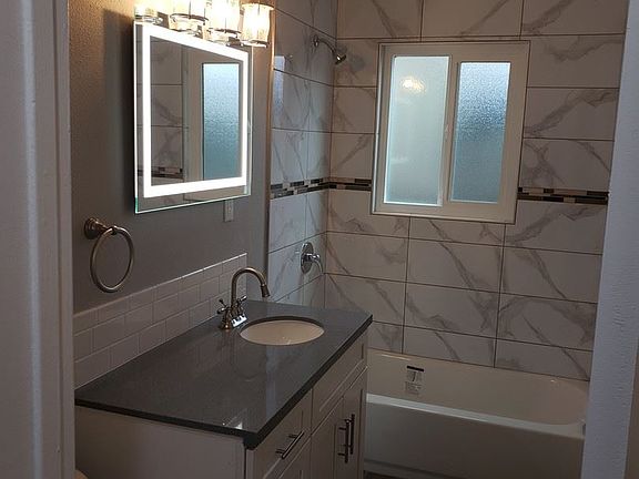 4th image of 6816 Marbrisa Ave APT D