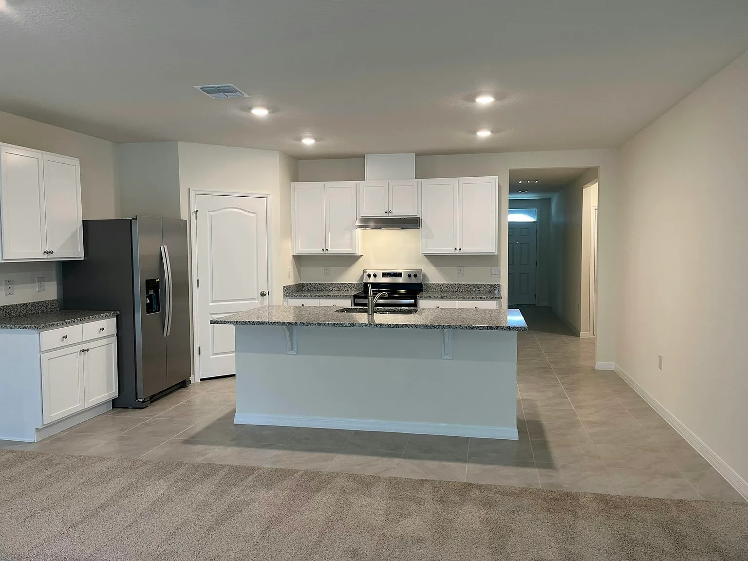 3204 SILAS Drive — Photo 2