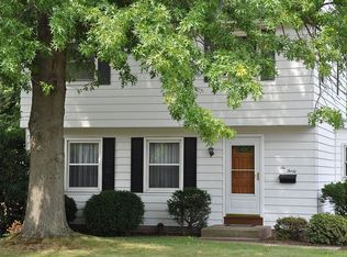 630 E 43rd St, Erie, PA 16504