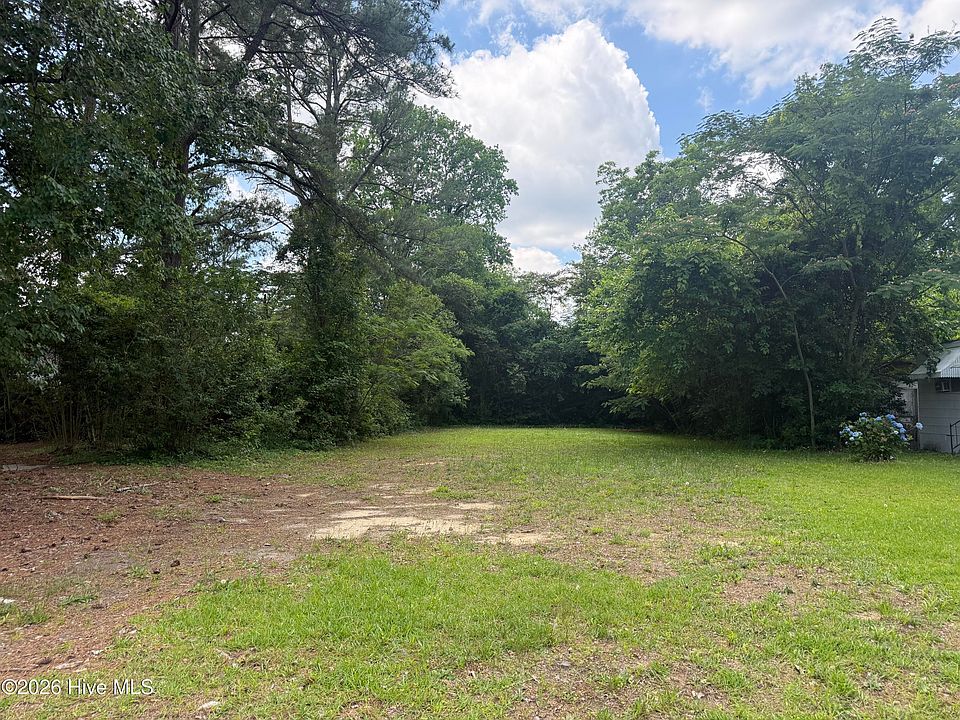 2nd image of 1702 Charlotte Ave Lot 35