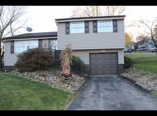202 Quail Dr, Greensburg, PA 15601