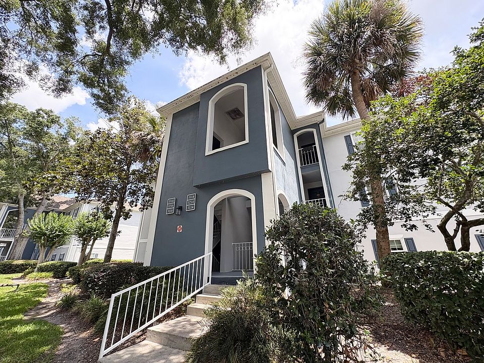 1st image of 3314 Clubside Dr
