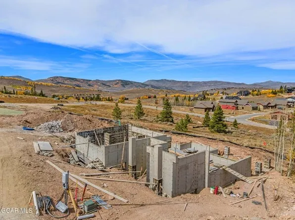 221 Night Hawk Ct, Granby, CO 80446