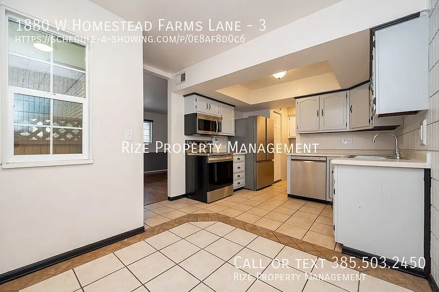 1880 W Homestead Farms Ln #3