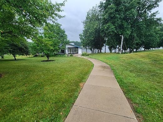 5th image of 120 Jefferson Valley