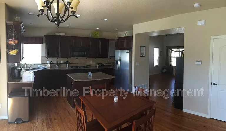 5751 Cisco Dr — Photo 3