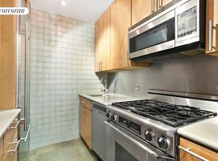 411 E 53rd St APT 3G, New York, NY 10022