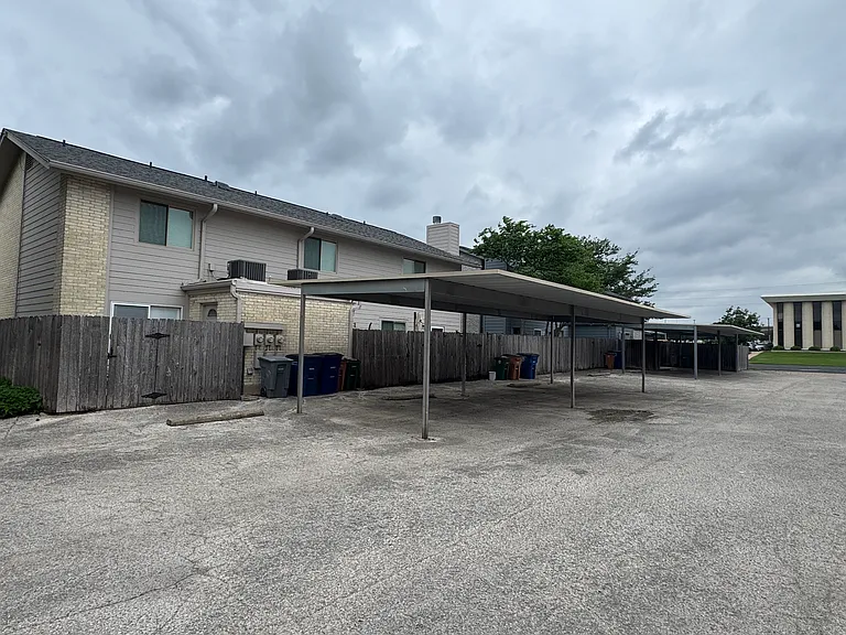 3214 Crosscreek Dr #103 — Photo 17