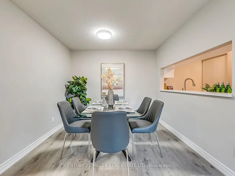 1450 Glen Abbey Gate #823 — Photo 8