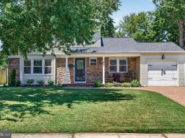 65 Marlborough Ave, Marlton, NJ 08053