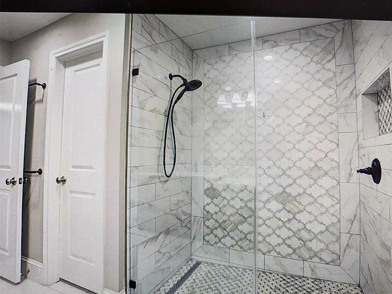 2826 Edgewood Dr — Photo 10