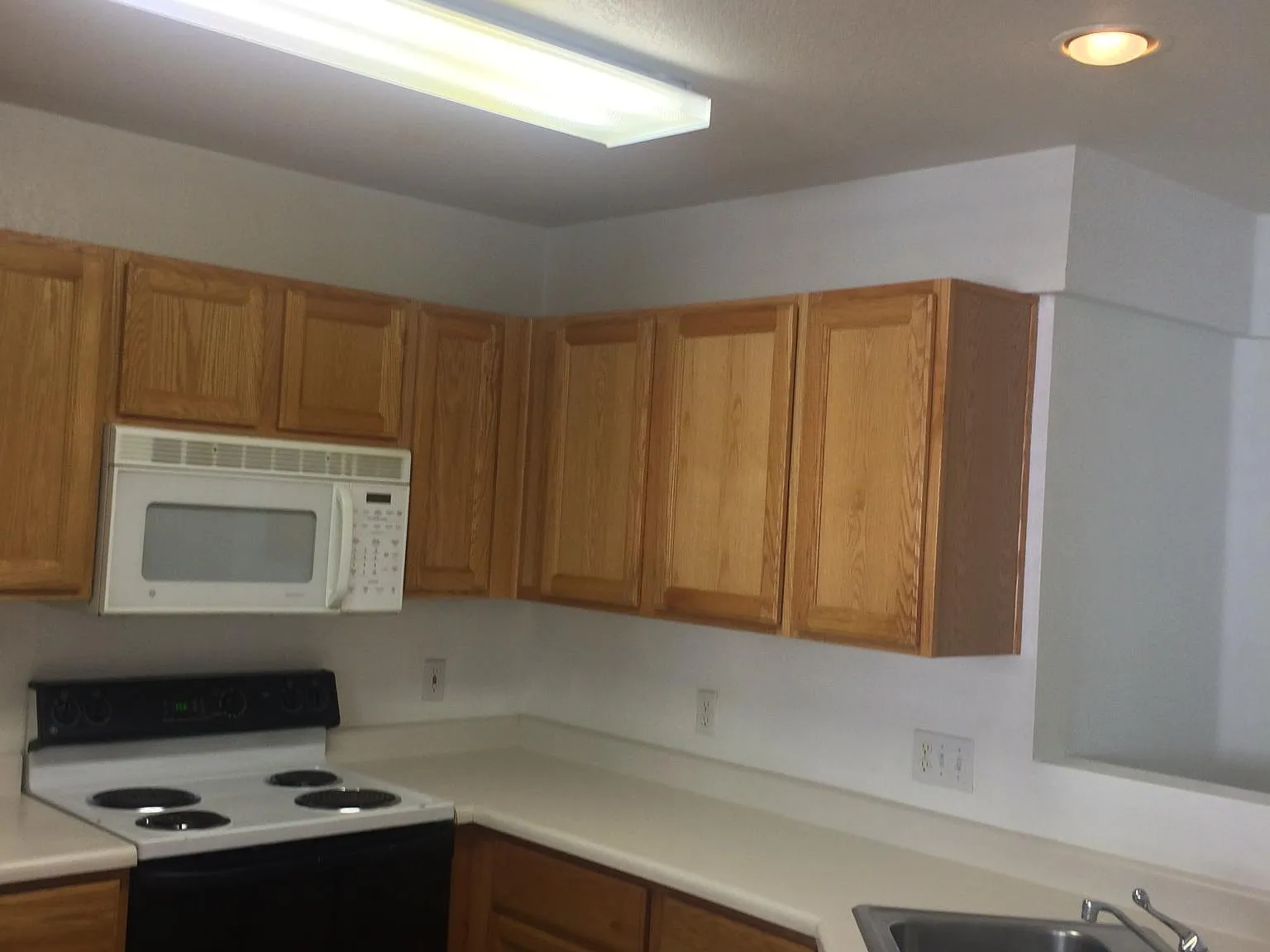 2 bed, 1100 sqft, $2,000 — Photo 2