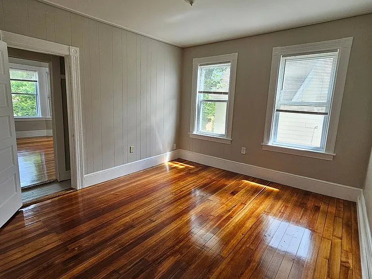 185 Grove St #187 — Photo 14