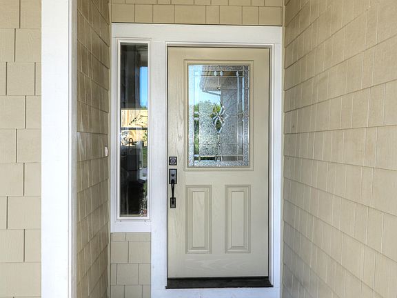 2nd image of 5293 NE Wave Ln
