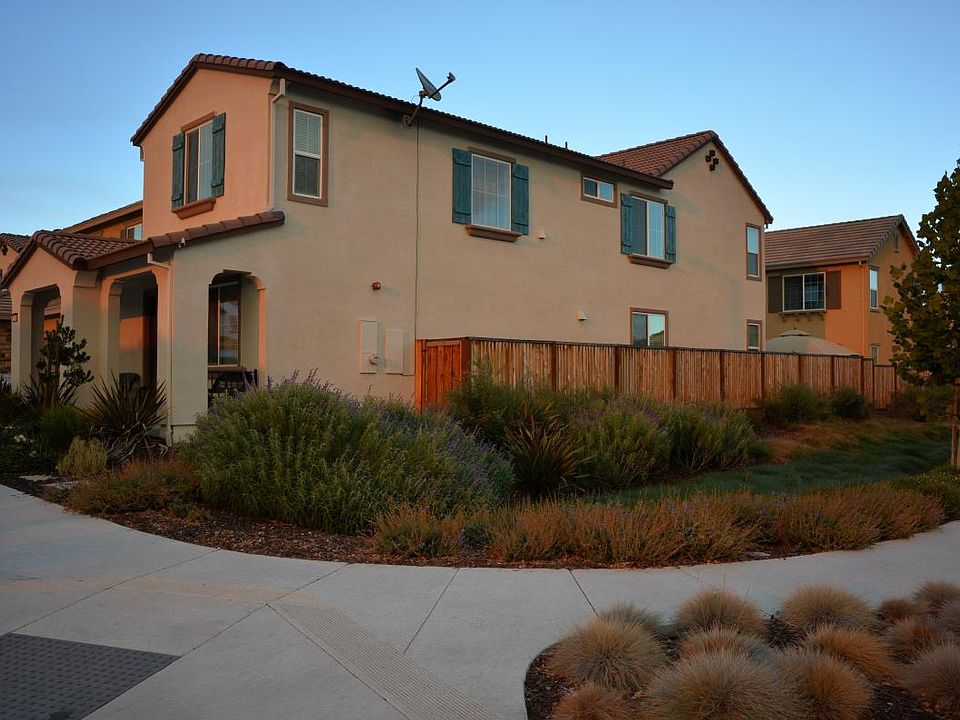 2nd image of 7700 Oregano Way