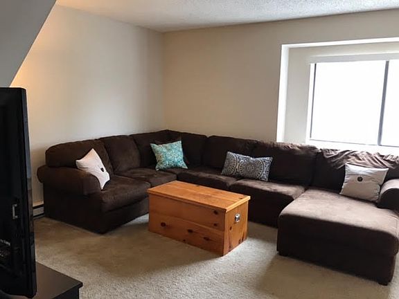 3rd image of 137 Vandenburgh Pl