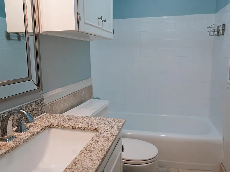 440 Normandy Rd — Photo 12
