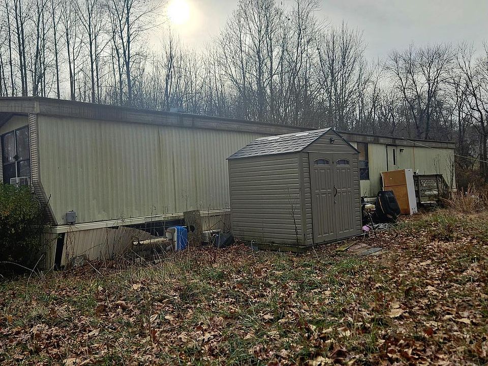 2nd image of 2120 Kalmia Rd