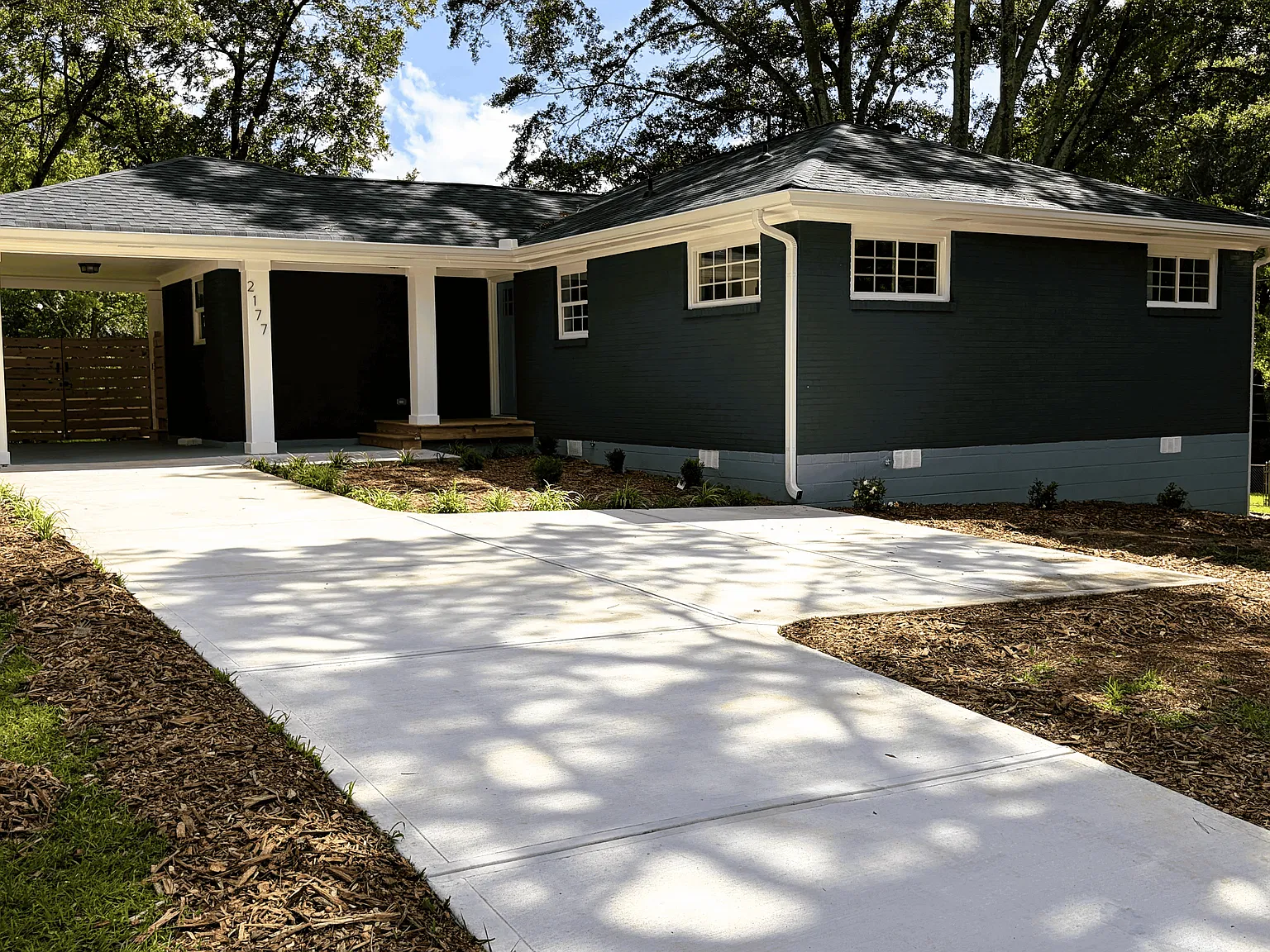 3 bed, $2,550 — Photo 2