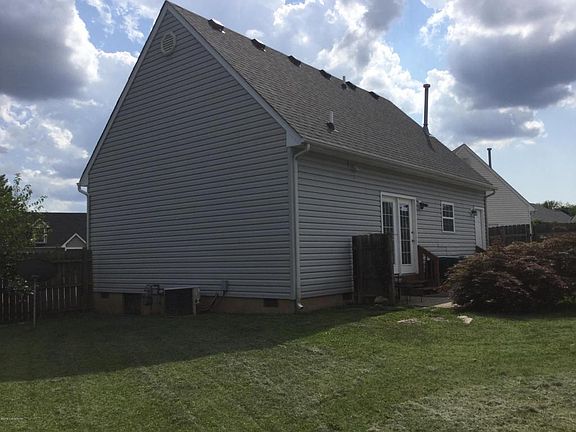 3rd image of 8603 Hickory Falls Ct
