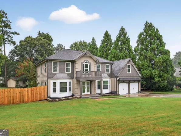 1742 Ivy Pine Ct, Buford, GA 30519