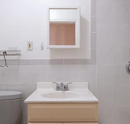 Rented by Marjorie Thompson, LREB | media 22