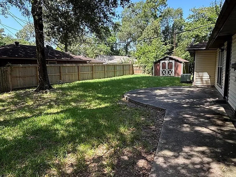 26019 Leafywood Dr — Photo 22