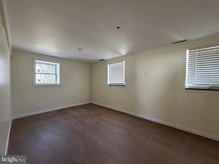 322 Nicholson Rd — Photo 29