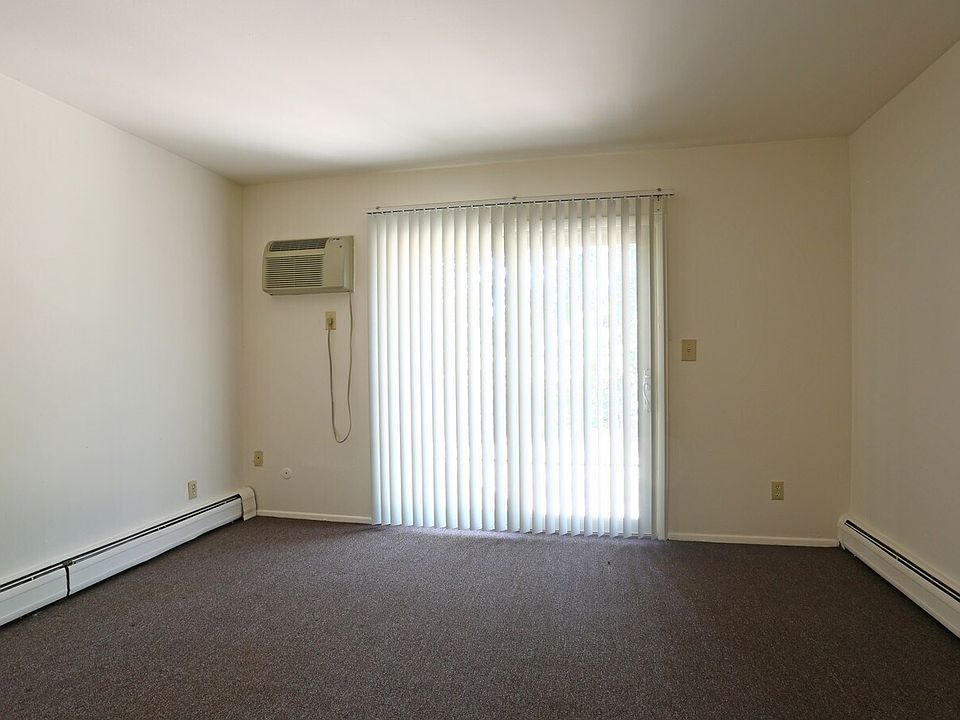 2nd image of 2217 S 2nd St #2