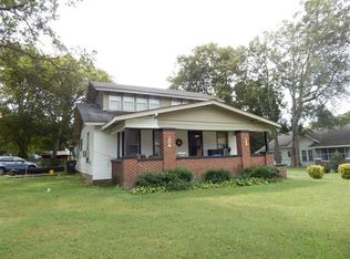 274 E Main St, Falkville, AL 35622