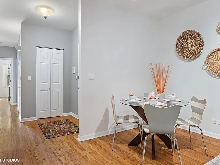 4825 N Fairfield Ave #1 — Photo 8