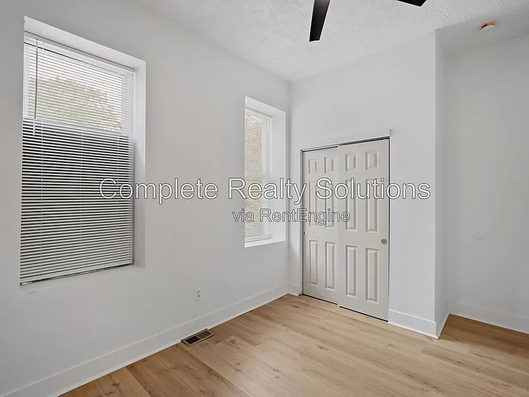 2928 Texas Ave #1F — Photo 19