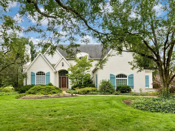 6954 Lakeside Ct, Westerville, OH 43082