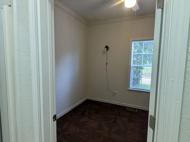 114 Cedar St — Photo 12